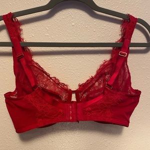 Victoria’s Secret Unlined 34G
